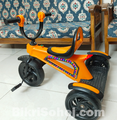Baby cycle with music and light